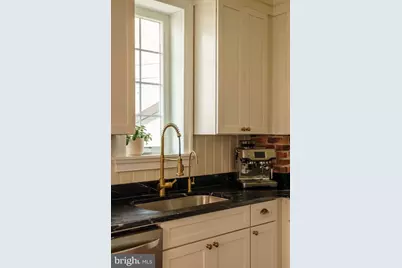 2521 Brown Street, Philadelphia, PA 19130 - Photo 26