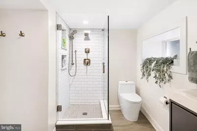 866 Corinthian Avenue, Philadelphia, PA 19130 - Photo 22