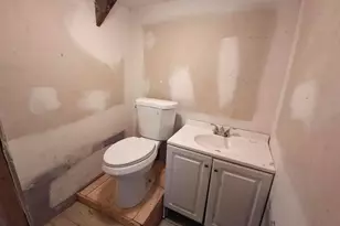 1800 S 56th St, Philadelphia, PA 19143 - Photo 32