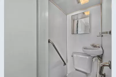 2610 S 12th Street, Philadelphia, PA 19148 - Photo 6