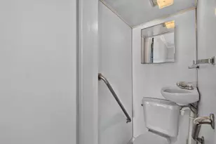 2610 S 12th St, Philadelphia, PA 19148 - Photo 6