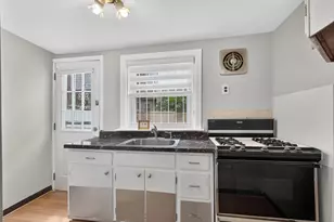2610 S 12th St, Philadelphia, PA 19148 - Photo 12
