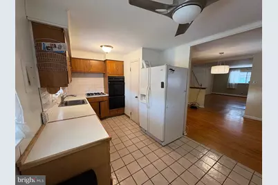 7285 Valley Avenue, Philadelphia, PA 19128 - Photo 12
