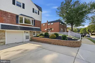 626 Artwood Dr, Philadelphia, PA 19115 - Photo 2