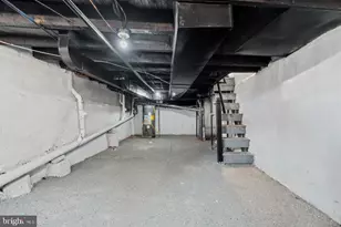 302 Cantrell St, Philadelphia, PA 19148 - Photo 32