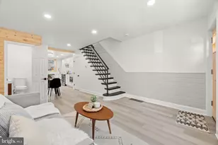 302 Cantrell St, Philadelphia, PA 19148 - Photo 10
