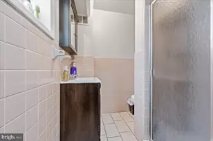 914 Longshore Ave, Philadelphia, PA 19111 - Photo 20