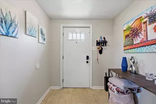 914 Longshore Ave, Philadelphia, PA 19111 - Photo 10