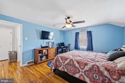 914 Longshore Avenue, Philadelphia, PA 19111 - Photo 22