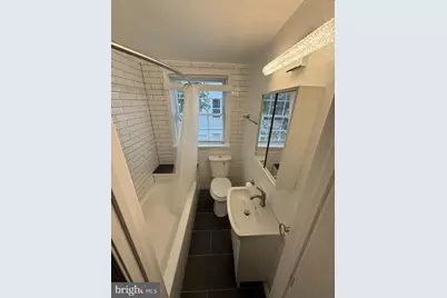 2048 N Darien Street, Philadelphia, PA 19122 - Photo 4