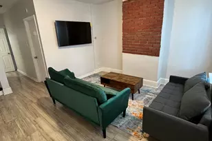 2048 N Darien St, Philadelphia, PA 19122 - Photo 12