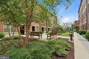1428 S Leithgow Terrace, Philadelphia, PA 19147 - Photo 2