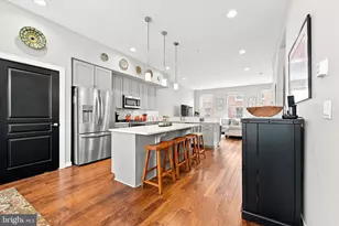 1428 S Leithgow Terrace, Philadelphia, PA 19147 - Photo 8