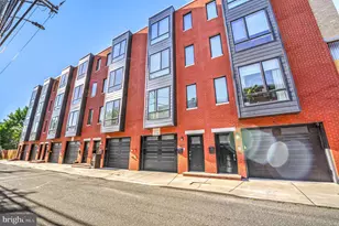 2009 North St, Philadelphia, PA 19130 - Photo 4