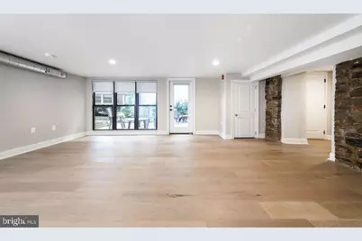 33 Letitia Street #103, Philadelphia, PA 19106 - Photo 2