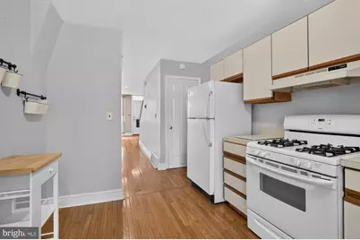 2645 Bainbridge Street, Philadelphia, PA 19146 - Photo 8
