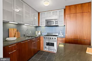 1414 S Penn Square, Philadelphia, PA 19102 - Photo 10