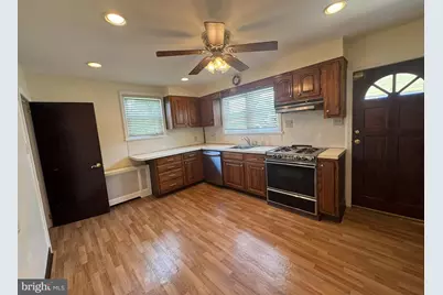 410 Paoli Avenue, Philadelphia, PA 19128 - Photo 8
