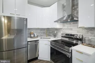 1006 S Fairhill St, Philadelphia, PA 19147 - Photo 8