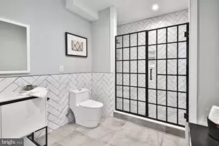 1612 Cambridge St, Philadelphia, PA 19130 - Photo 10