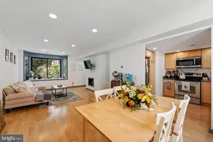 830 Lombard St, Philadelphia, PA 19147 - Photo 10