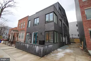 810 N Uber St, Philadelphia, PA 19130 - Photo 1
