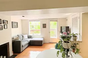 1124 Rodman St, Philadelphia, PA 19147 - Photo 2