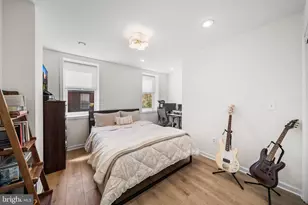 2061 St Albans St, Philadelphia, PA 19146 - Photo 12
