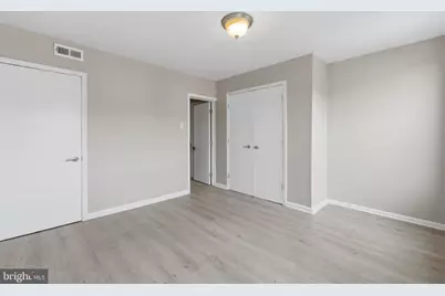2340 S Hutchinson Street, Philadelphia, PA 19148 - Photo 4