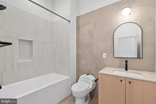 1115 E Palmer St, Philadelphia, PA 19125 - Photo 38