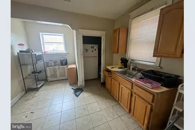 806 W Wellens Street, Philadelphia, PA 19141 - Photo 4