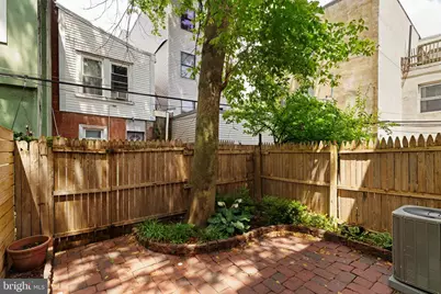 1913 Pemberton Street, Philadelphia, PA 19146 - Photo 10