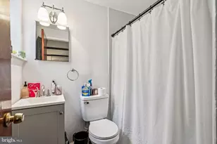 1917 Spring Garden St, Philadelphia, PA 19130 - Photo 6