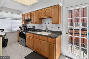 8323 Thouron Ave, Philadelphia, PA 19150 - Photo 14