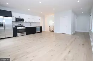 810 N Uber St, Philadelphia, PA 19130 - Photo 4