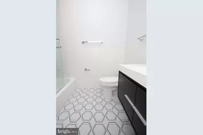 810 N Uber Street, Philadelphia, PA 19130 - Photo 24