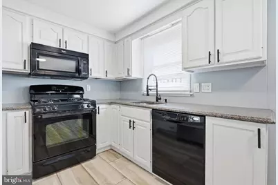 2713 Clayton Street, Philadelphia, PA 19152 - Photo 2
