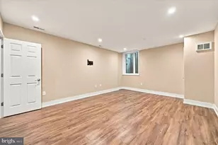 602 N 5th St, Philadelphia, PA 19123 - Photo 32