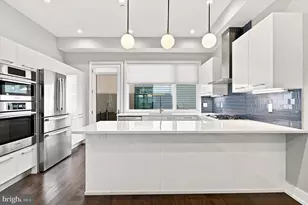602 N 5th St, Philadelphia, PA 19123 - Photo 6