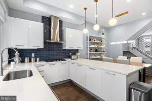 602 N 5th St, Philadelphia, PA 19123 - Photo 12