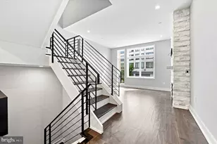 602 N 5th St, Philadelphia, PA 19123 - Photo 10