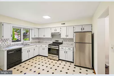 8816 Ridge Avenue #17, Philadelphia, PA 19128 - Photo 12