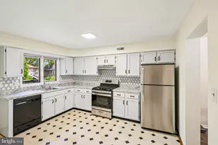 8816 Ridge Ave, Philadelphia, PA 19128 - Photo 12