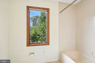 8816 Ridge Ave, Philadelphia, PA 19128 - Photo 32