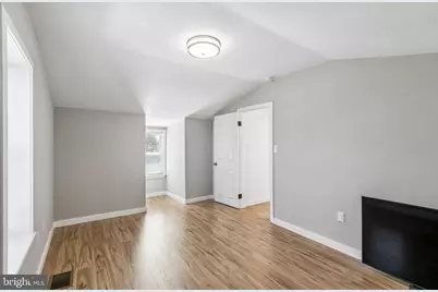 7010 Hegerman Street, Philadelphia, PA 19135 - Photo 36