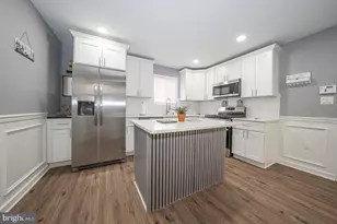 4826 Hawthorne St, Philadelphia, PA 19124 - Photo 10