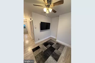 2040 N Darien Street, Philadelphia, PA 19122 - Photo 8