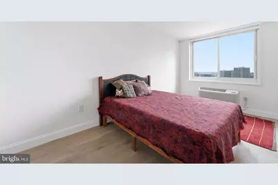 1901 John F Kennedy Boulevard #1824, Philadelphia, PA 19103 - Photo 18