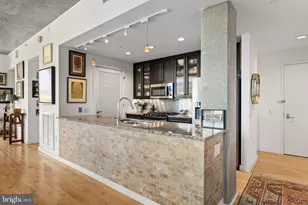 319 Vine St, Philadelphia, PA 19106 - Photo 28