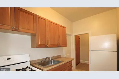 13-15 E Upsal Street #B5, Philadelphia, PA 19119 - Photo 8